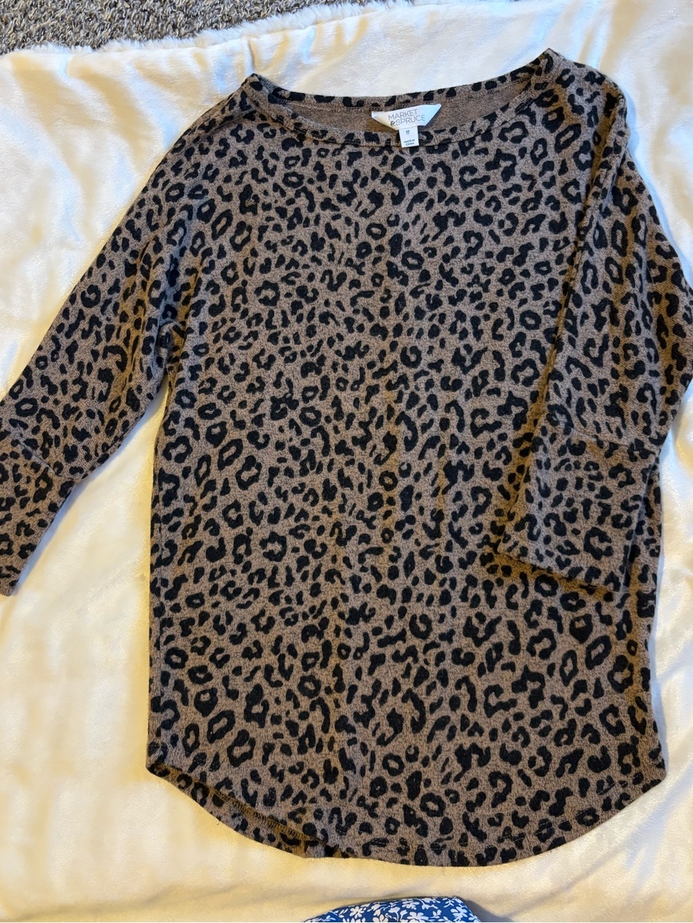 Quarter Sleeve Leopard Print Top